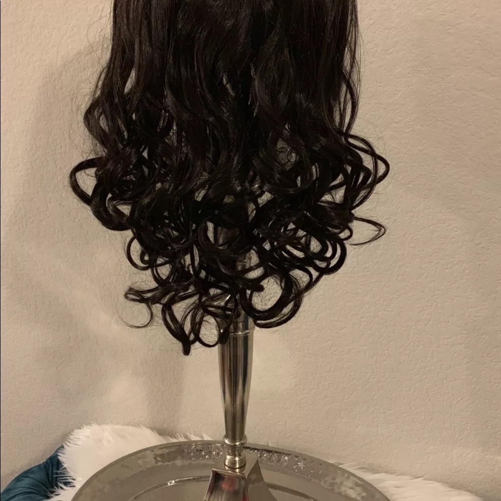 23” Dark Brown Wavy Curly Clip In length volume